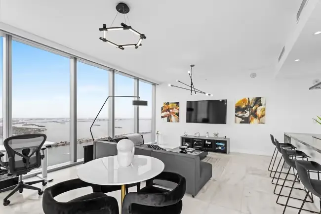 Interior de apartamento en Edgewater